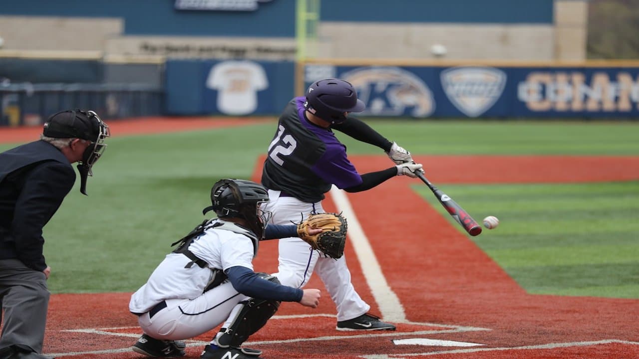 How Technology is Transforming the Way We Track College Baseball Scores